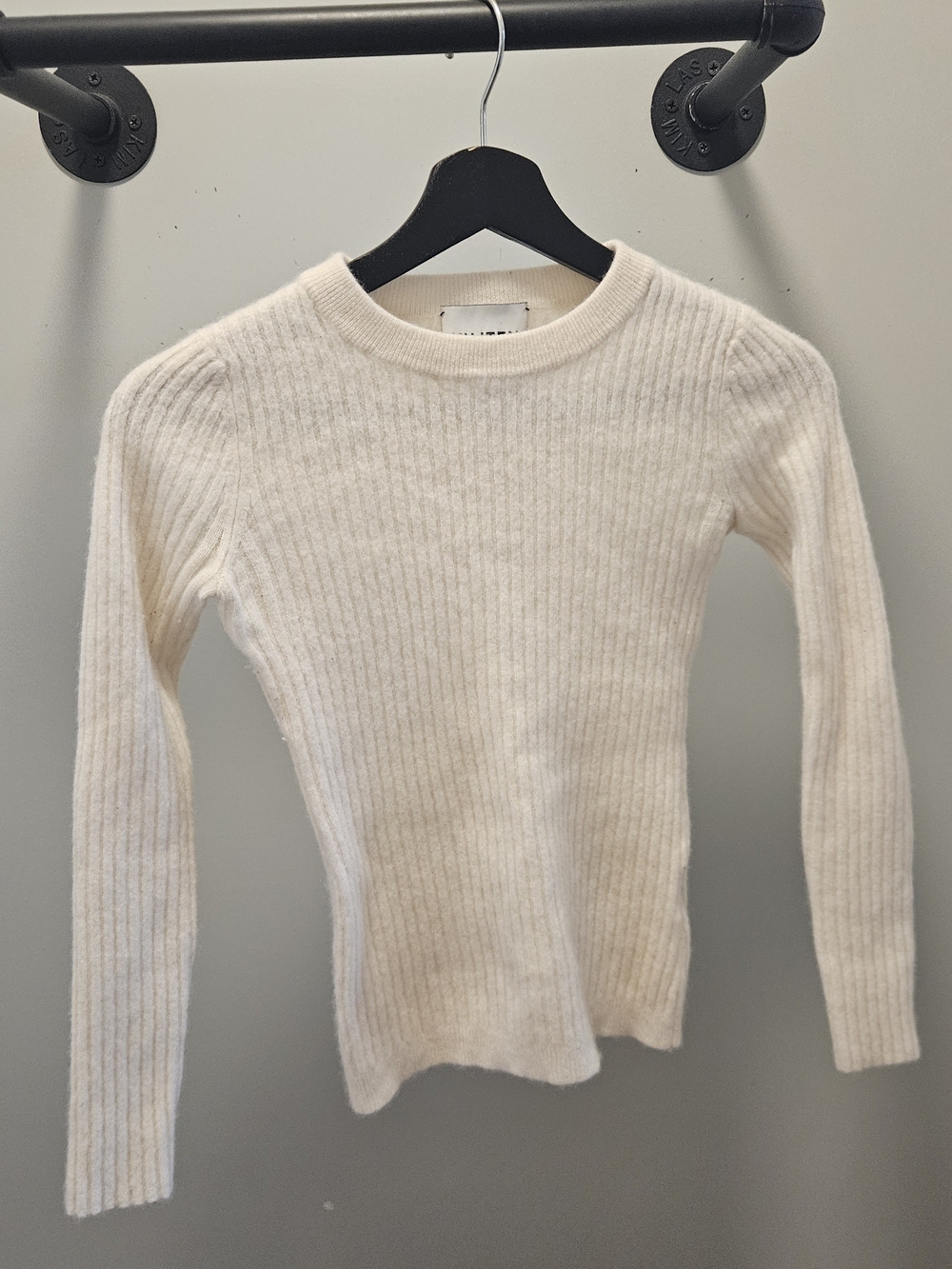 Kujten Cashmere Ribbed Crewneck Sweater